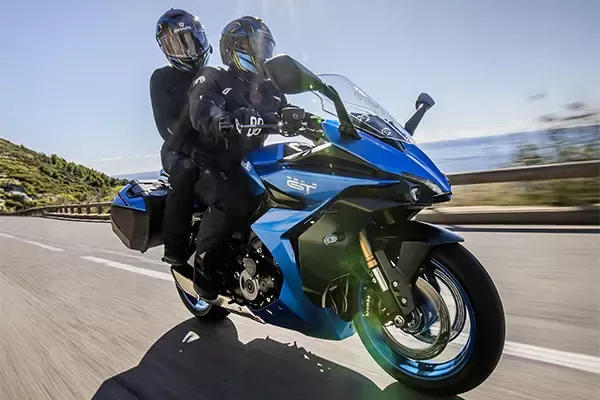 Suzuki GSX-S1000GT+